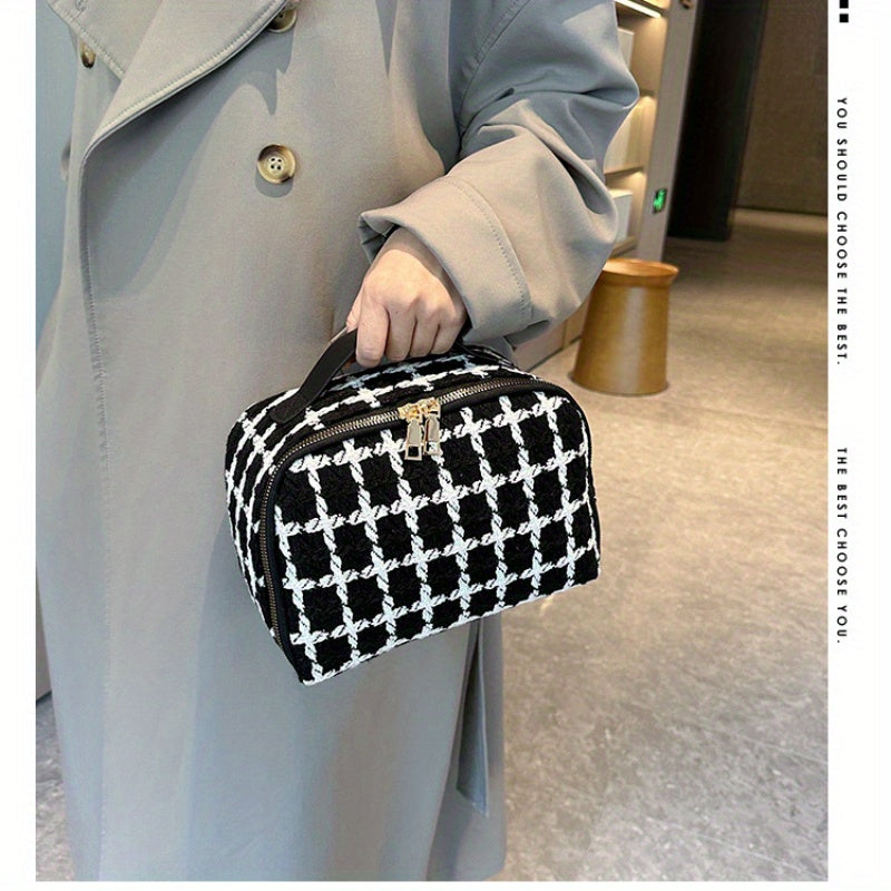 Ladies Handbag – Textured Fabric – Checked Design – Double Zipper – Handle – Elegant