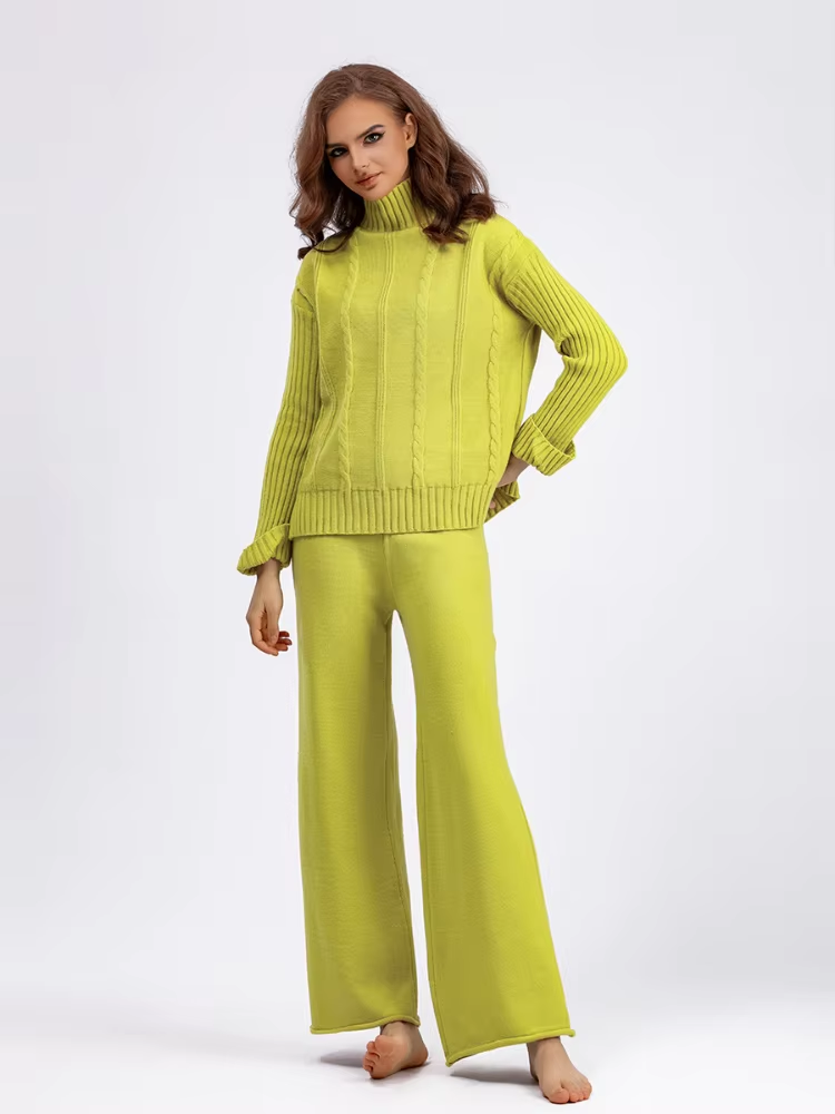 Women's Knitted Set - Chunky Turtleneck Sweater & Wide Pants - Comfortable Fit