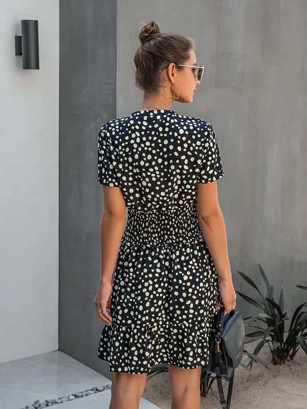 Elize - Feminine Elegant Dress