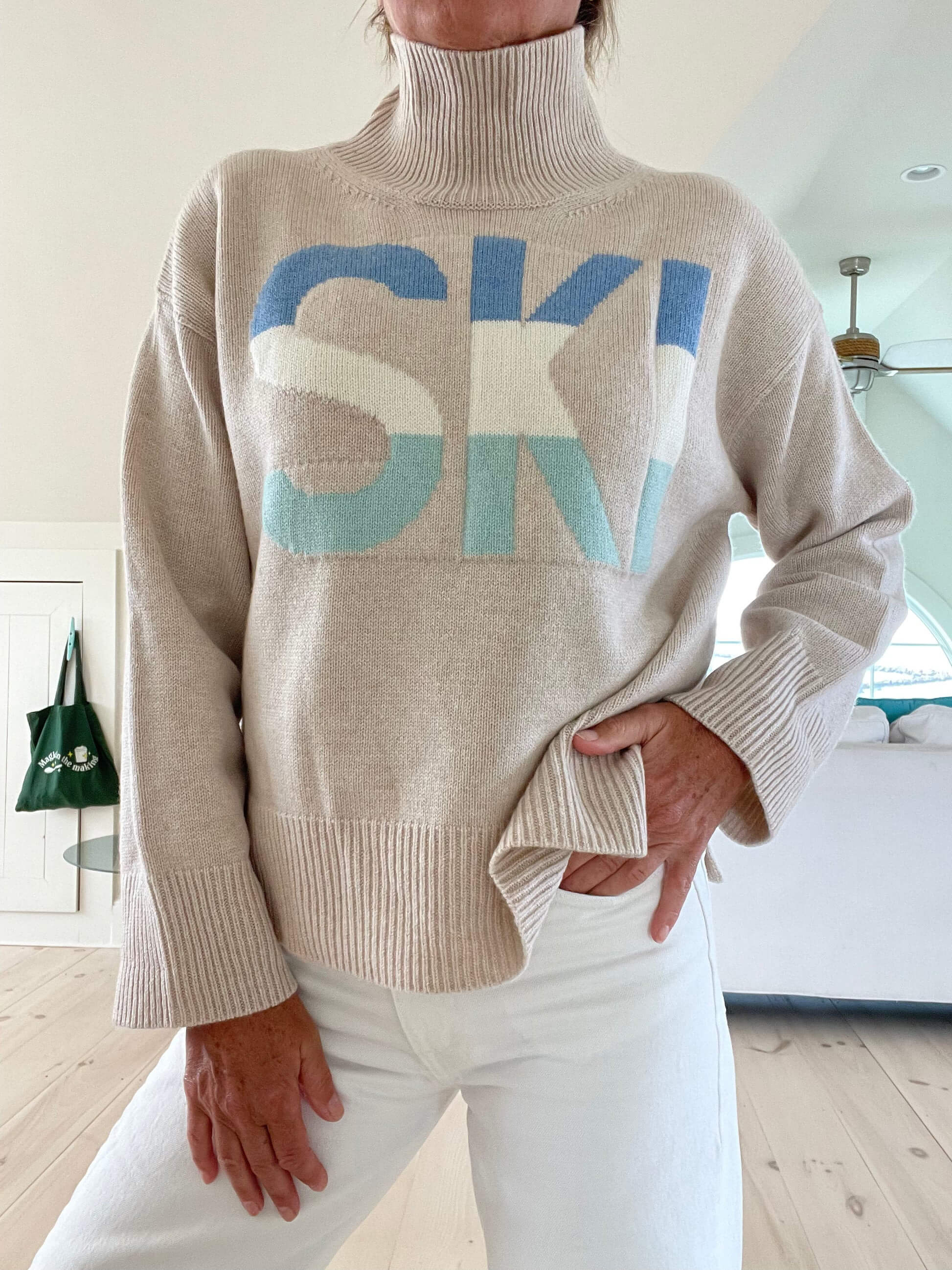 Reggie | Retro Knit Turtleneck