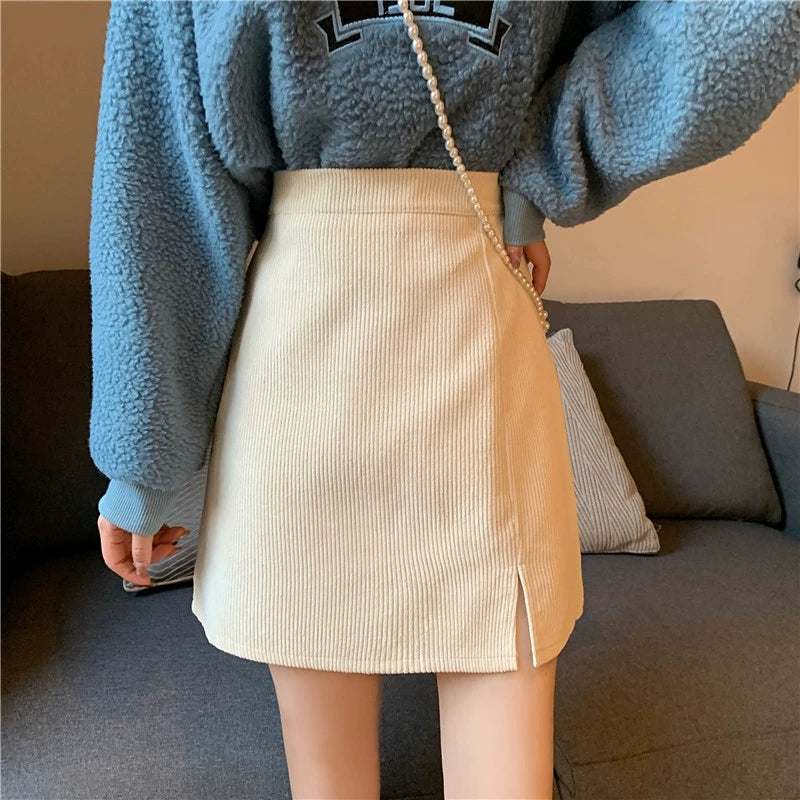 Mila - Ribbed corduroy skirt