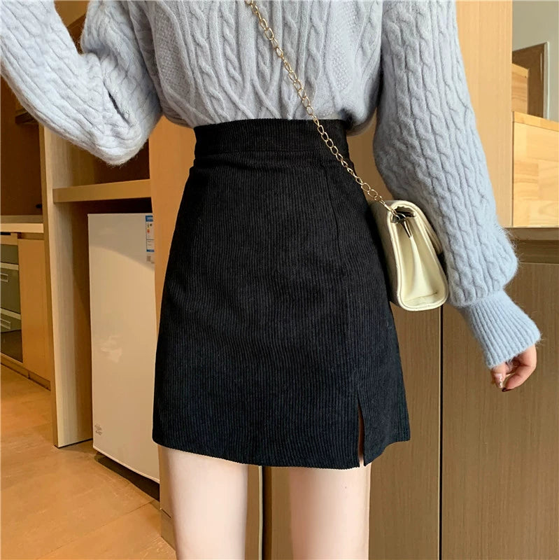 Mila - Ribbed corduroy skirt