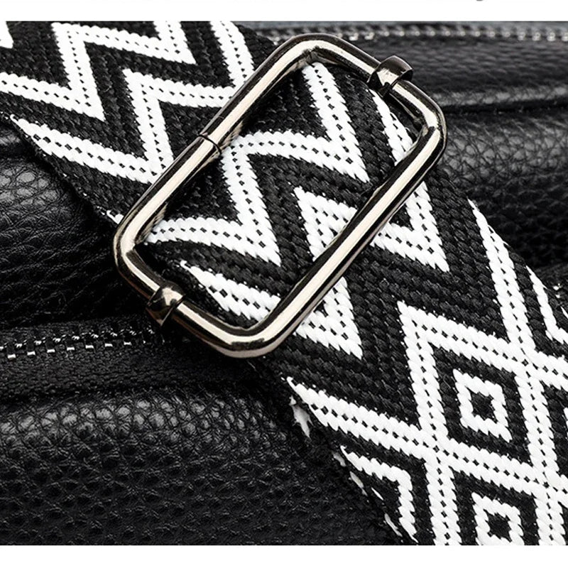 Lara Leather shoulderbag