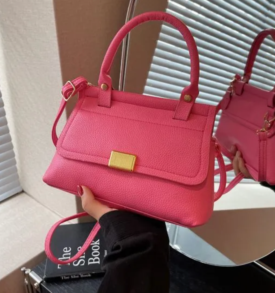 Women's Handbag – Structured Design – Adjustable Shoulder Strap – Elegant & Practical