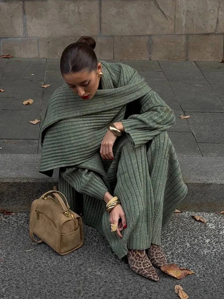 Women's Knit Set – Oversized Sweater & Wide Pants – Ribbed Texture – With Scarf