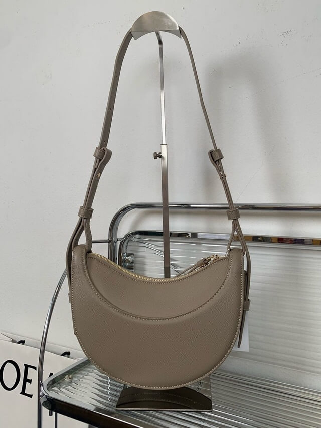 Half moon shoulder bag women - elegant and practical leather