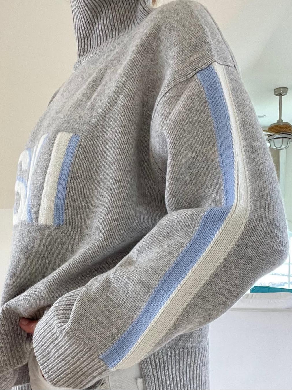 Reggie | Retro Knit Turtleneck
