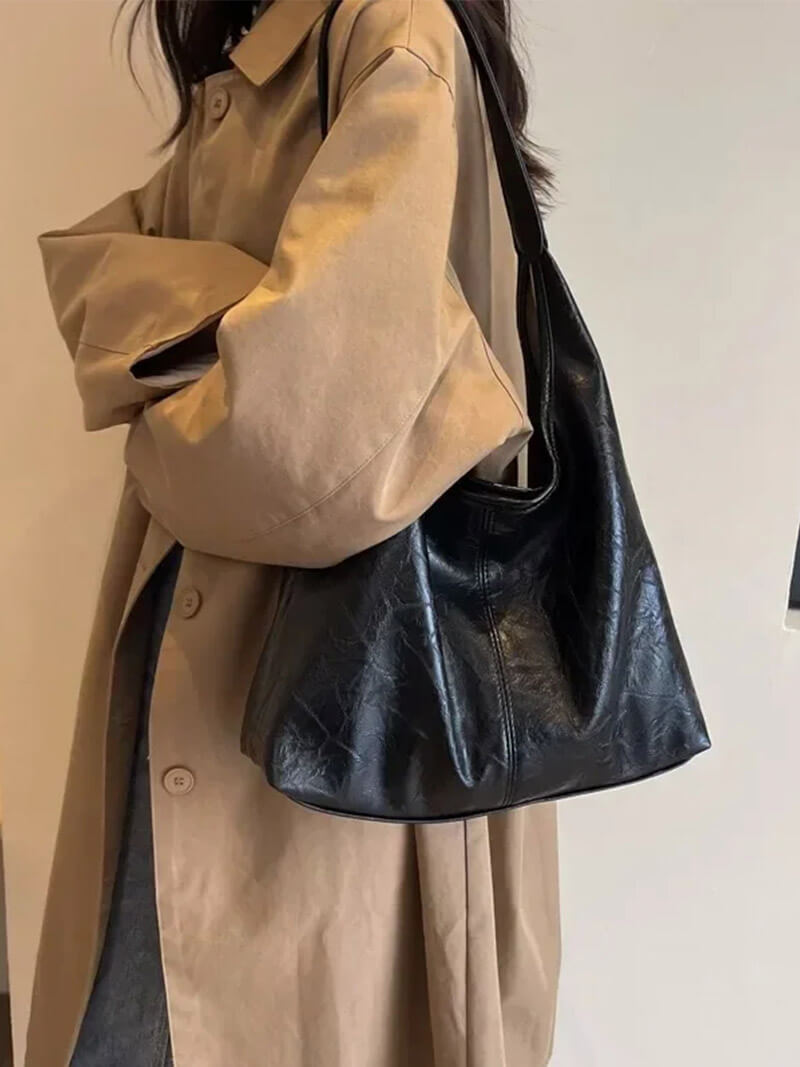 Women's shoulder bag - stylish leather bag