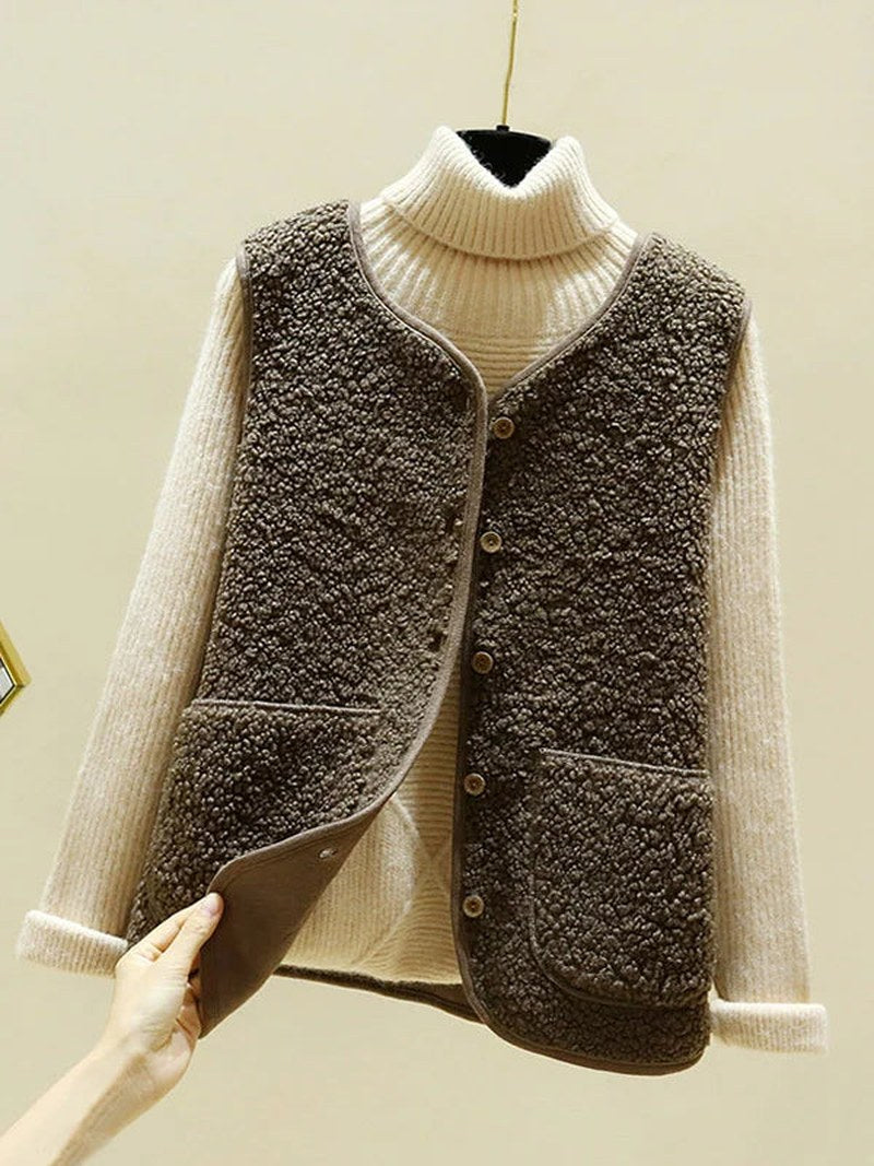 Nadine - luxurious sleeveless wool vest