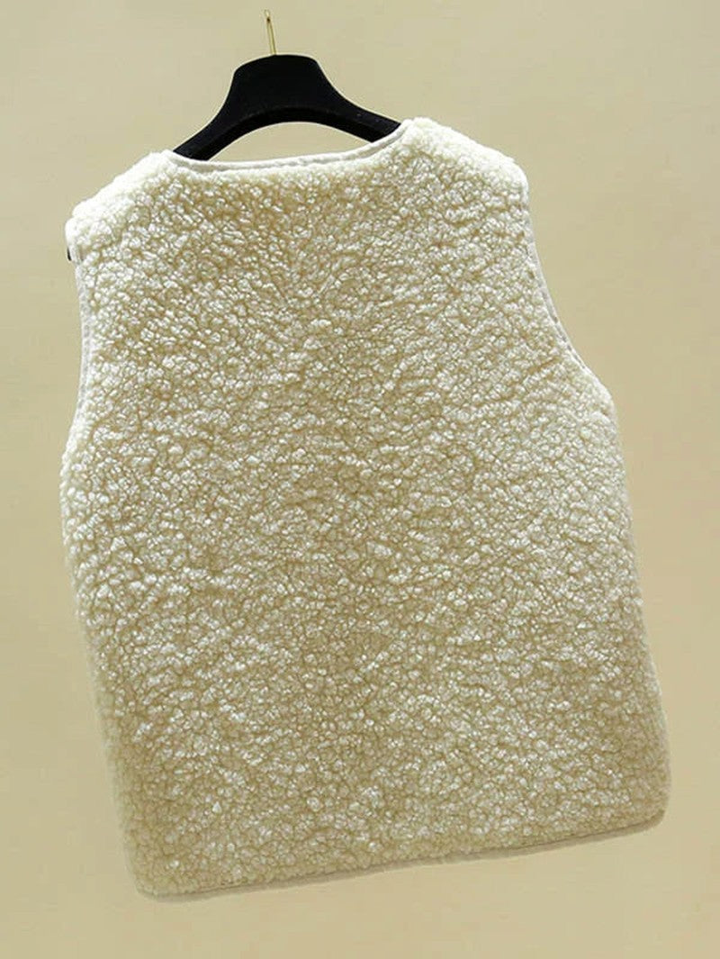 Nadine - luxurious sleeveless wool vest