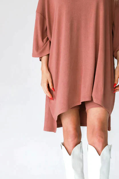 Women's Tunic Top - Oversized Fit - Three-Quarter Sleeve - Round Neck - Casual Comfort