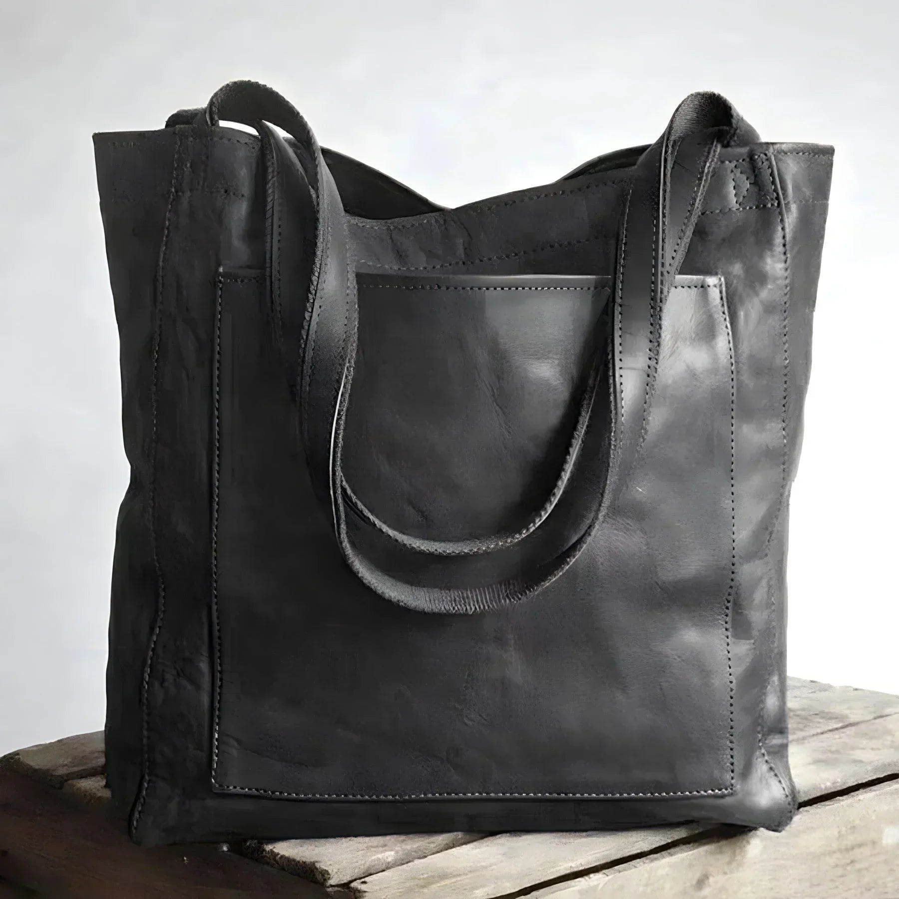 Leather tote bag - spacious women's handbag for daily use