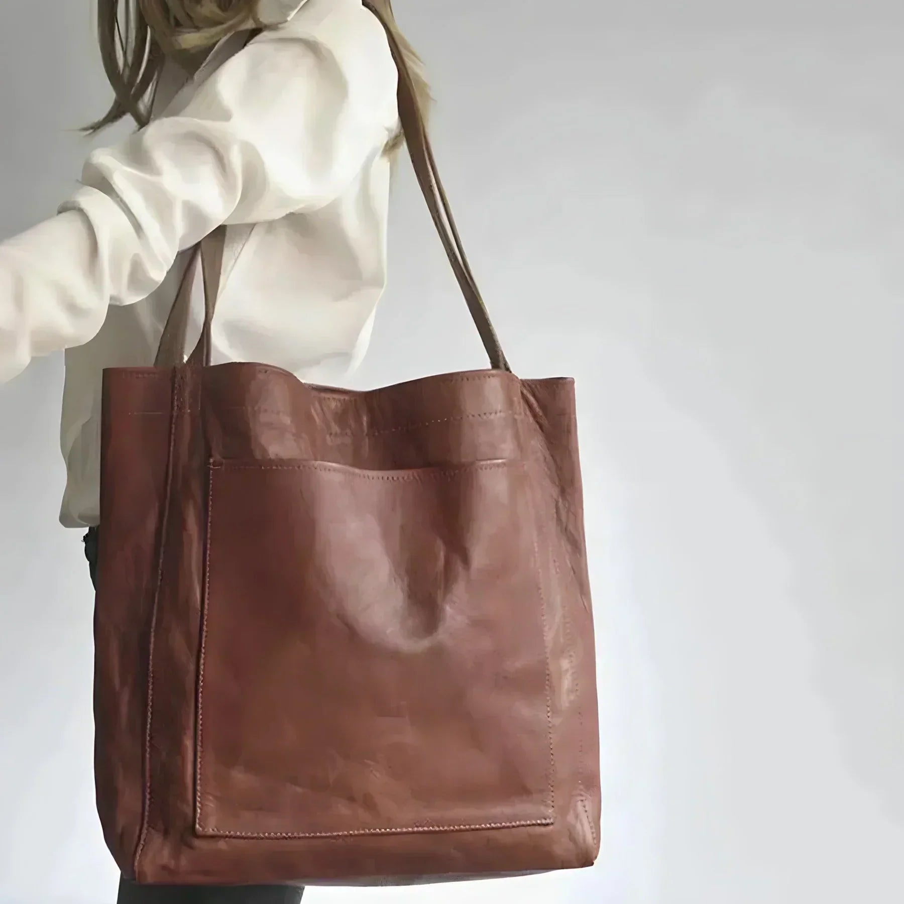 Leather tote bag - spacious women's handbag for daily use